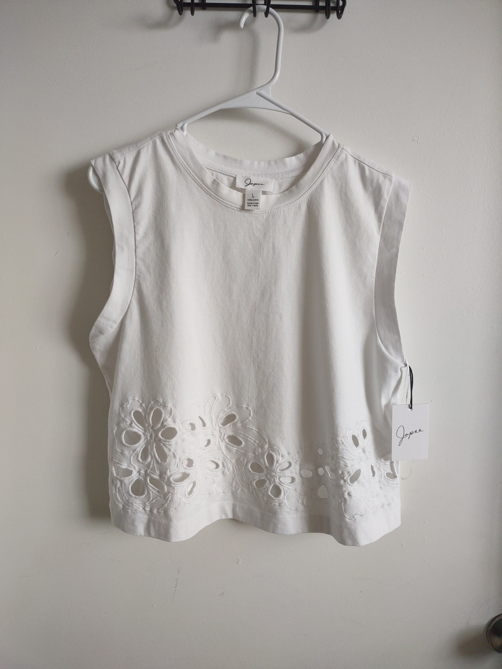 Japna  White Eyelet Hem Sleeveless Top